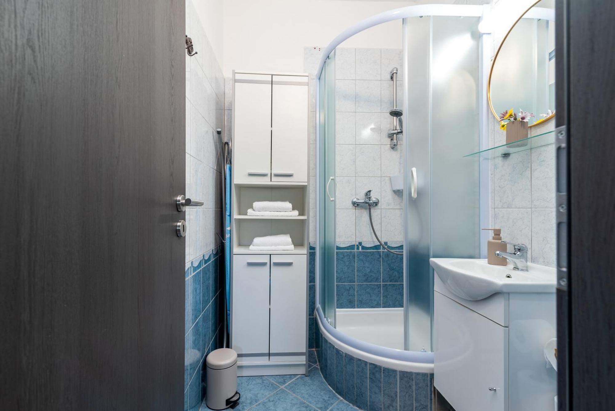 Studio Apartment Coce Trogir Luaran gambar