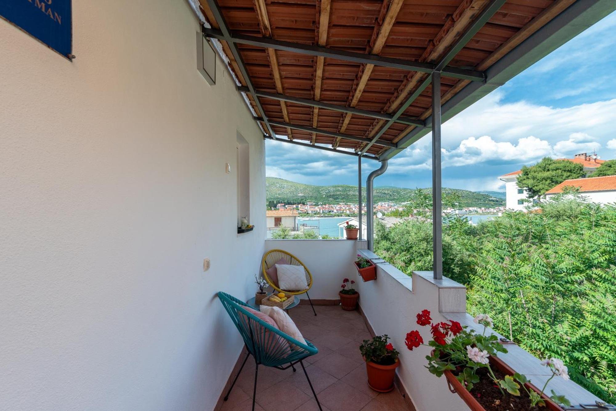 Studio Apartment Coce Trogir Luaran gambar